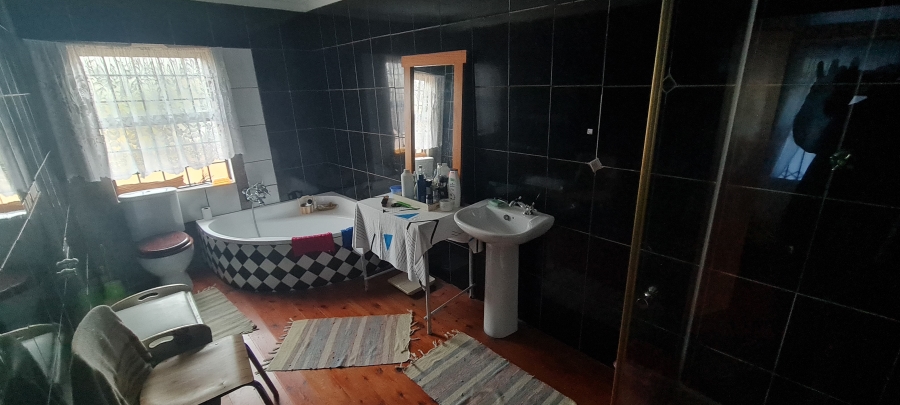 4 Bedroom Property for Sale in Mossel Bay Ext 26 Western Cape